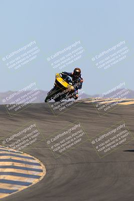 media/Apr-15-2022-Apex Assassins (Fri) [[9fb2e50610]]/Trackday Level 1/Session 2/Turns 9 and 10/